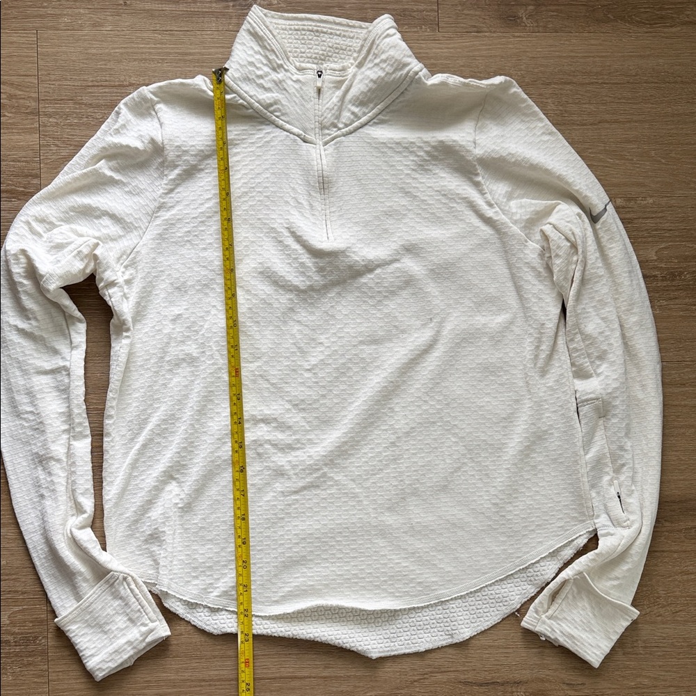 Nike Women's Running Quarter Zip in White - Picture 2 of 8